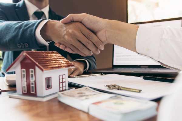 CRM para Imobiliária: Benefícios + 10 Melhores Opções - NexBlog