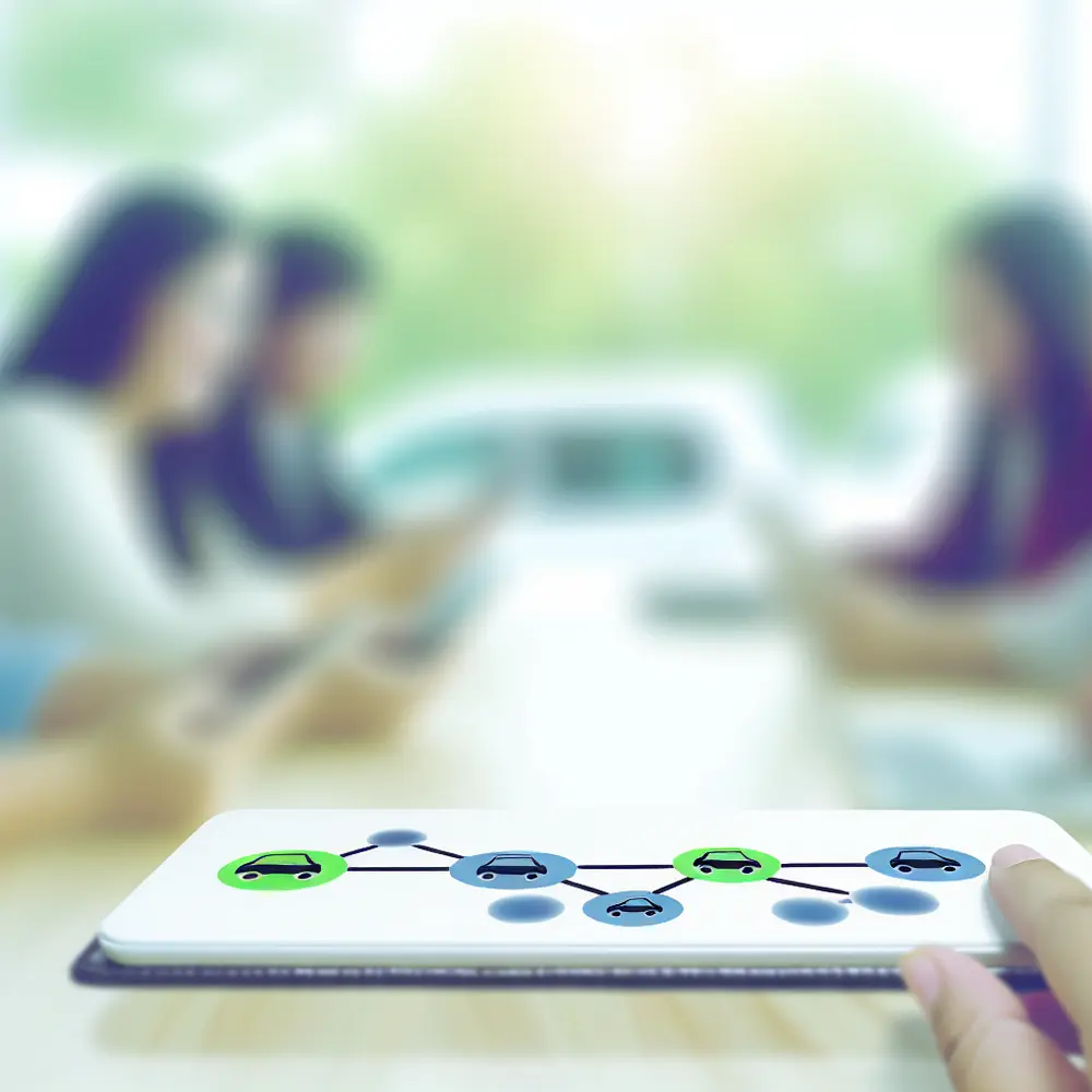 Communication Channels with Customers: Their Impact on Consumer Satisfaction