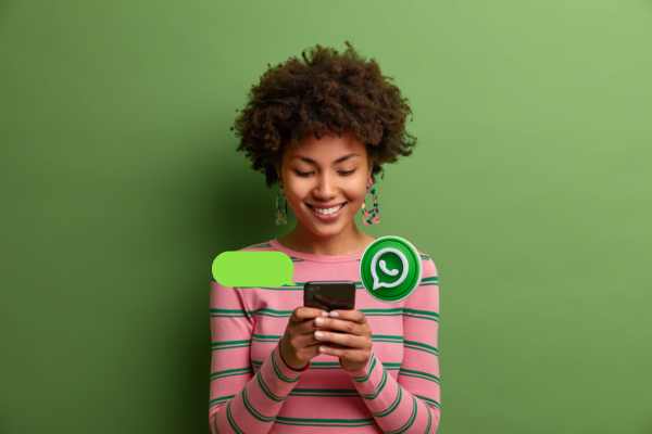 mensaje de saludo en whatsapp business
