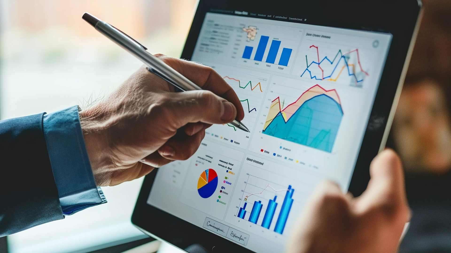 Web CRM What It Is, How It Works + 10 Tools