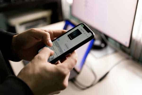 WhatsApp for Multi-User Businesses: How to Manage Multiple Agents?